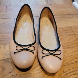 Clarks leather ballet flats 8.5